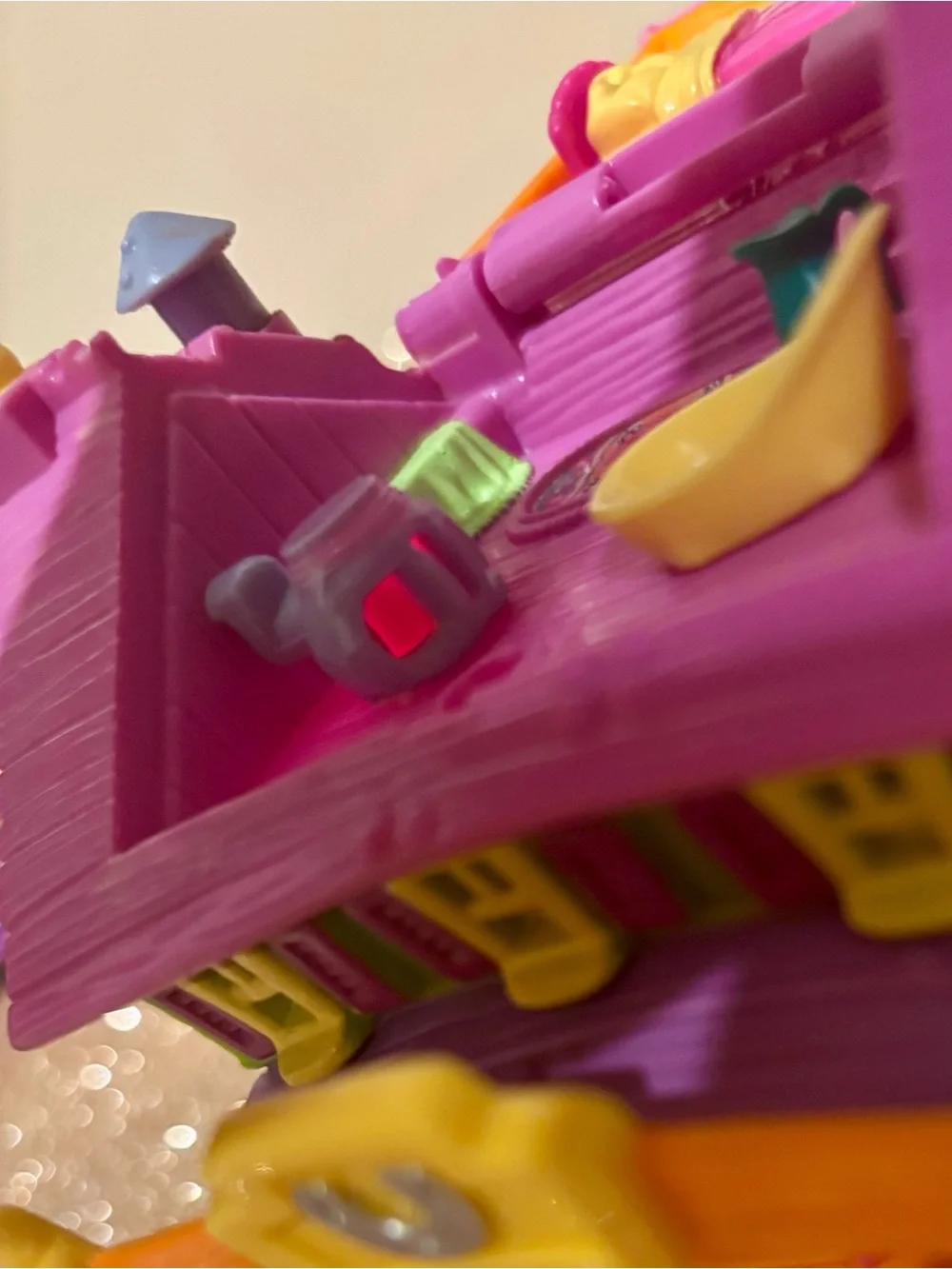Bluebird Toys: Polly Pocket 1994 Light-up Horseshoe Saloon